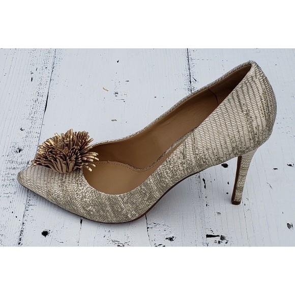 MICHAEL KORS Women's Lolita Pump Pointed Toe Heels Leather Pale Gold Size 9.5 - Picture 1 of 4